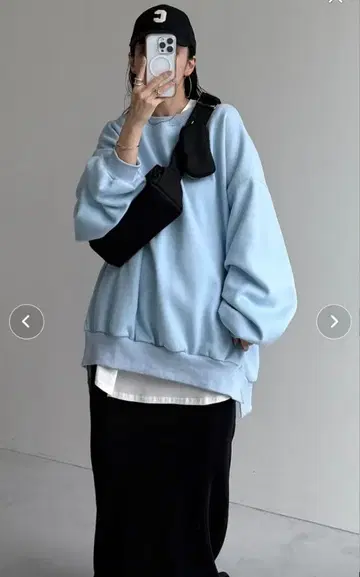 wee9s 라이트 블루 오버 사이즈 맨투맨 숏