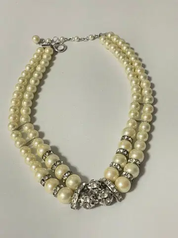 진주 목걸이 큐빅