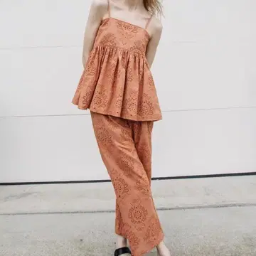 새상품급 WCJ 스캘럽 상의 팬츠 테라코타 오렌지