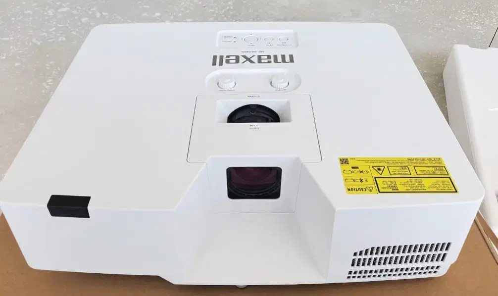 Maxell MP-WU5603 6000 ANSI Full HD Laser Used Projector