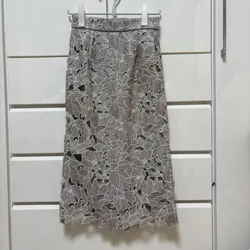 아푸와이저 리셰 배색 메쉬 레이스 타이트 스커트