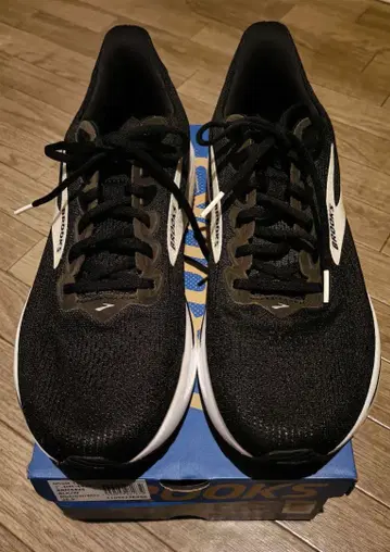 BROOKS Ghost17 28.5cm 블랙/화이트