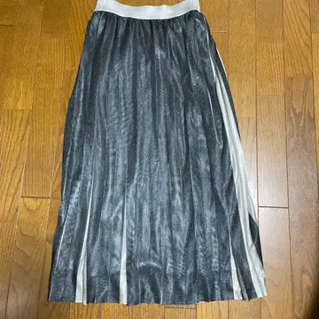 NEMIKA 타이트 스커트 라메 스트라이프