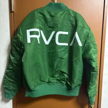 RVCA MA-1 플라이트 자켓 그린