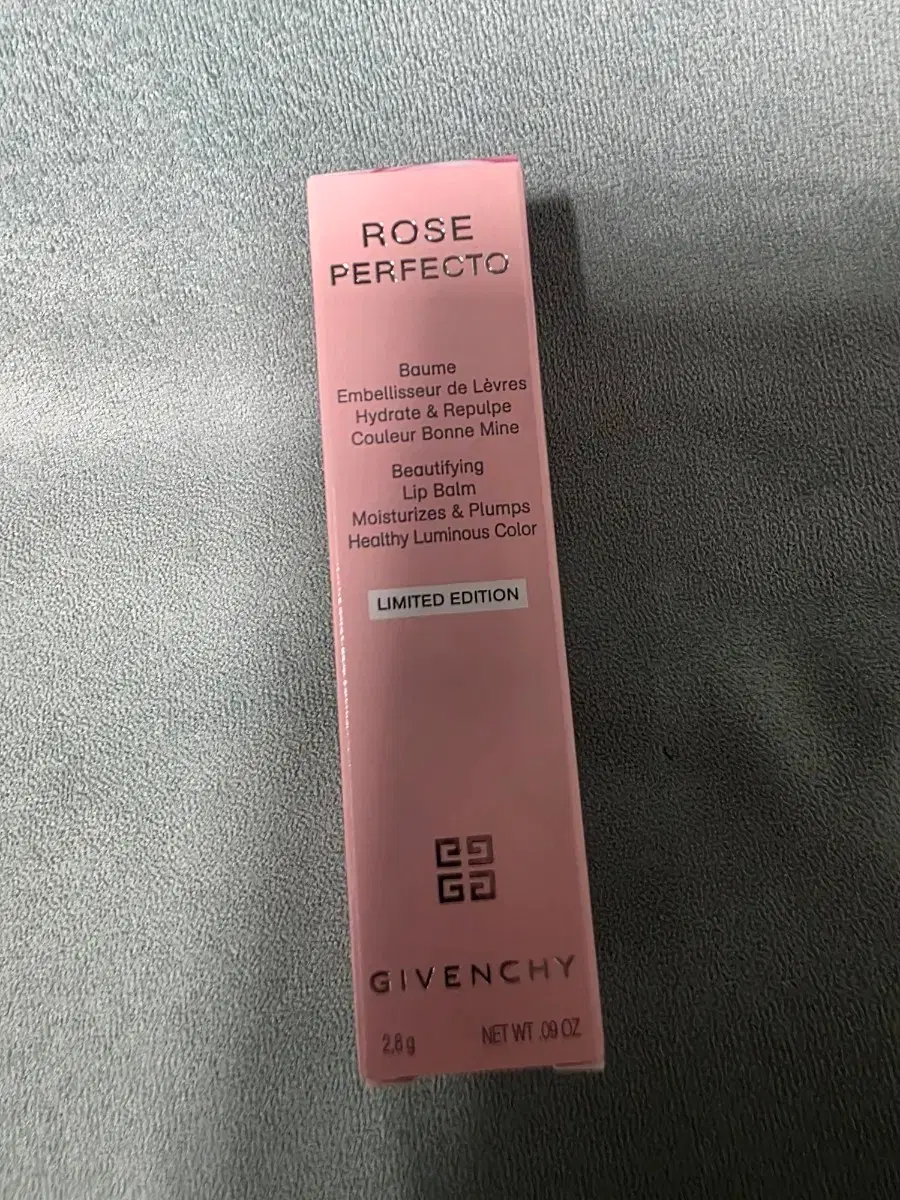 Givenchy Rose Perfecto Lip Balm No. 102