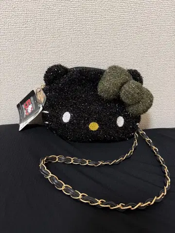 [컨디션 최상] 헬로키티 숄더백 블랙 라메 소재