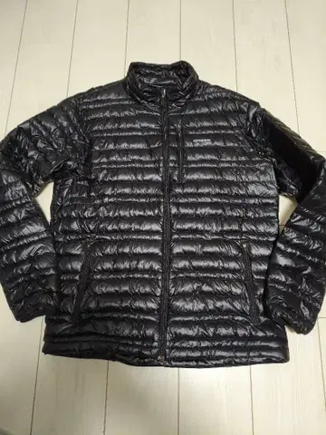 patagonia 블랙 라이트 다운 일본 L 상당