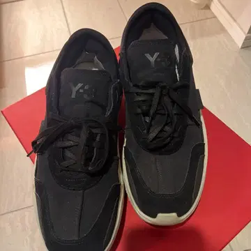Y-3 블랙 스니커즈 Y-3 3