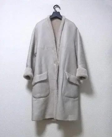 투모로우랜드 DES PRES 데프레 리버서블 무스탕 코트 자켓