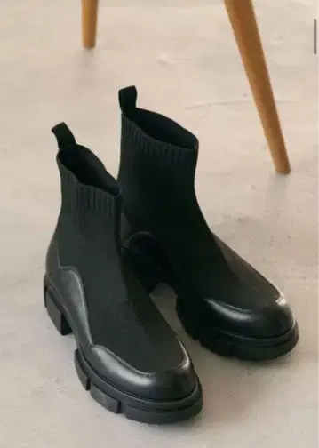 니트 가죽 라이크 부츠 발수/우천 겸용