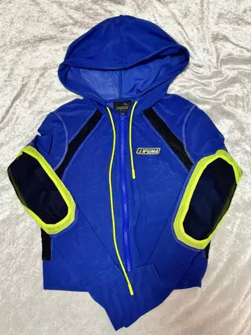 Fenty PUMA by Rihanna 펜티 푸마 바이 리한나