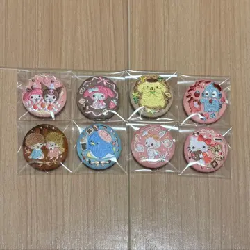 산리오 자수 캔뱃지 8개 세트