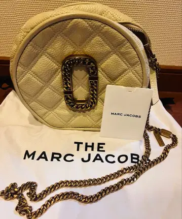 새상품급 MARC JACOBS 아이보리 퀼팅 숄더백
