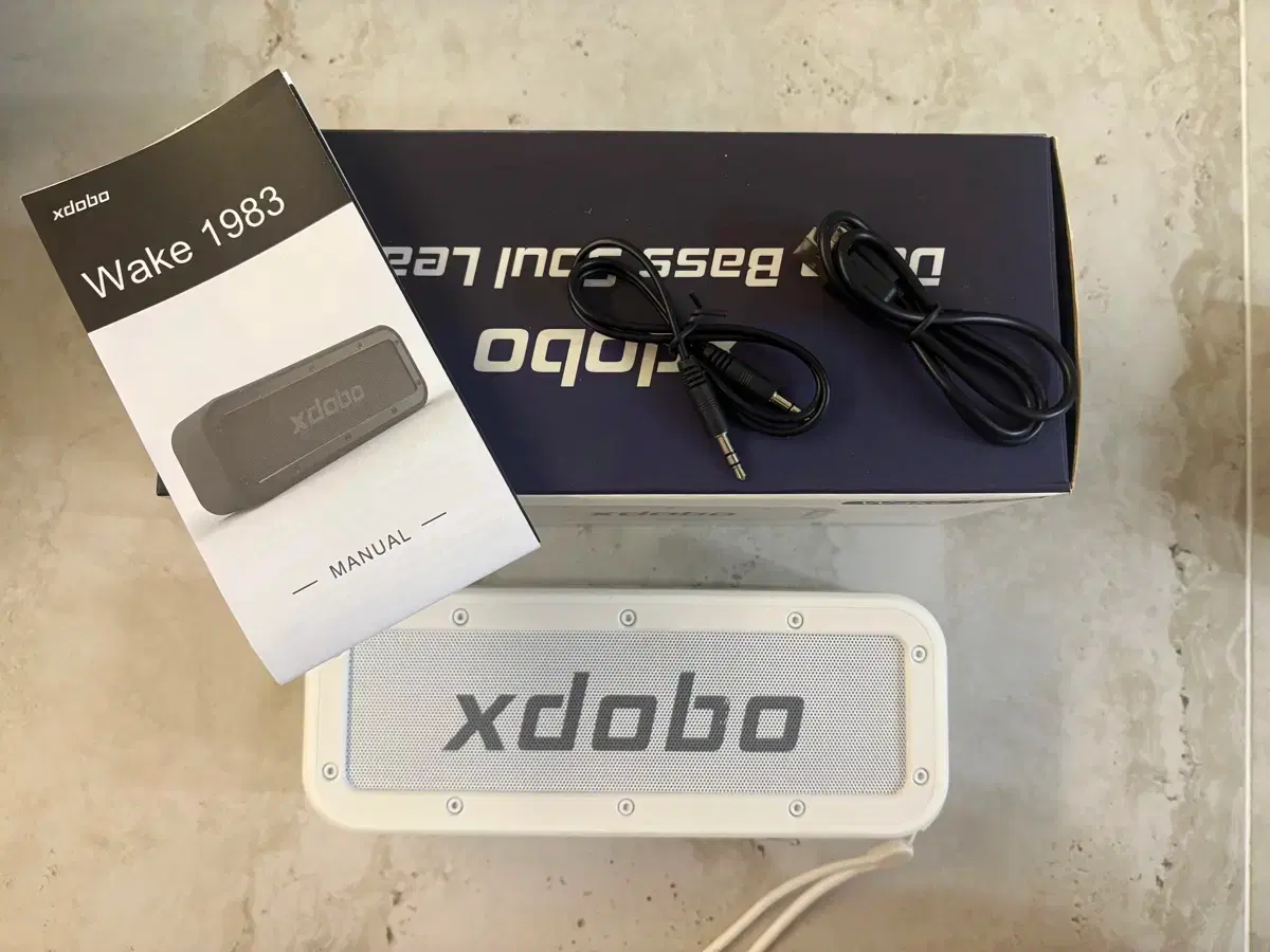 (New Product) xdobo Wake 1983 Bluetooth Speaker White