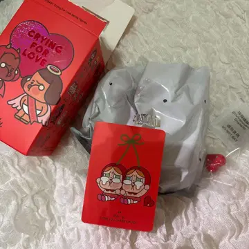 POP MART CRYBABY Crying For Love 체리