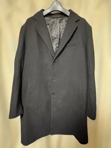 GU 블랙 체스터 코트