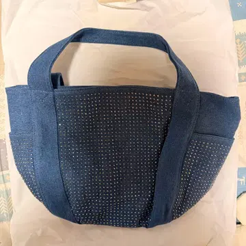 데님 블루 스터드 토트백