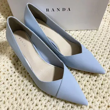 RANDA 펌프스