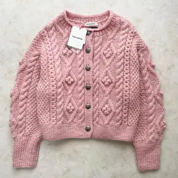 [새상품] CHILD WOMAN 가디건 케이블 짜임 콘초 버튼