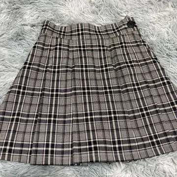 SNIDEL 체크 무늬 플리츠 스커트
