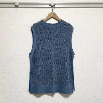 [ 새상품급 ] LOWRYS FARM(로리즈팜) 메쉬 슬리브리스 베스트