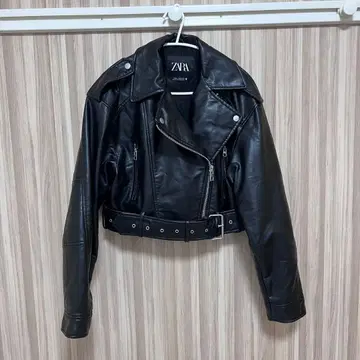 ZARA 블랙 라이더 자켓 크롭 기장