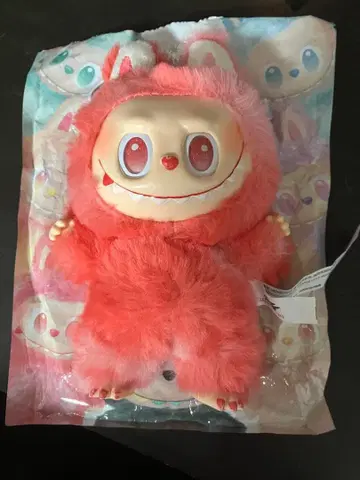 토끼 봉제 인형 라프라브라브 같은 몬스터풍 팝 마트
