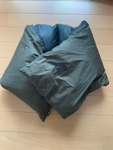 [ THE NORTH FACE ] 익스플로러 다운 머플러