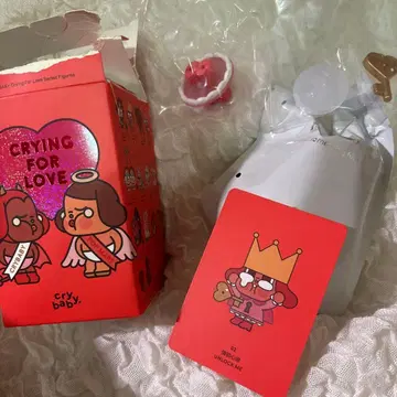 POP MART Crying for Love unlock me