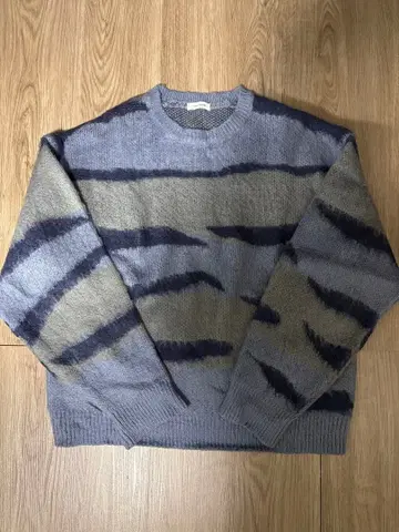 Adoon plain 모헤어 니트 M 사이즈