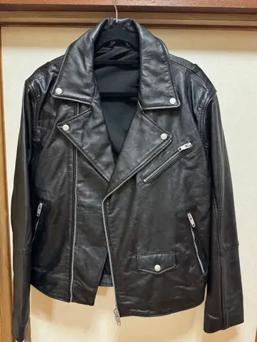 [ ZARA ] 가죽 라이더 자켓 리얼 가죽 미사용품