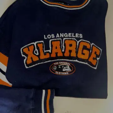 XLARGE 트레이닝복