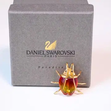 스와로브스키 아마자 스몰 파이어 오팔 브로치