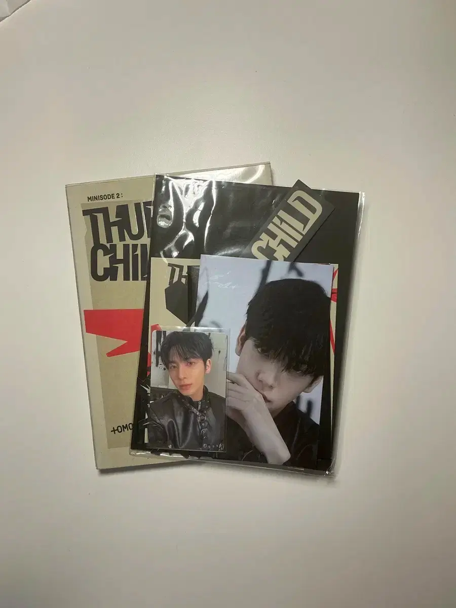 Tomorrow X Together Thursday's Child album