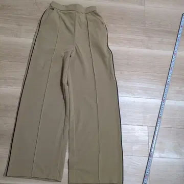 베이지 팬츠 허리밴딩