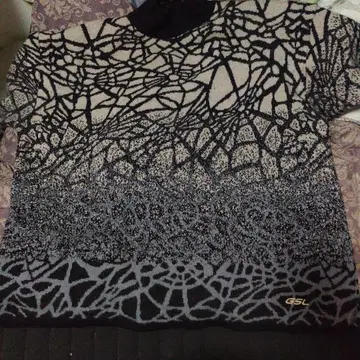 GSL 망사 무늬 니트 스웨터 그레이 계열