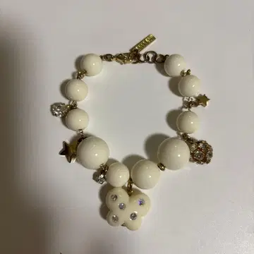 ANNA SUI 안나수이 화이트볼 팔찌 나비 버터플라이