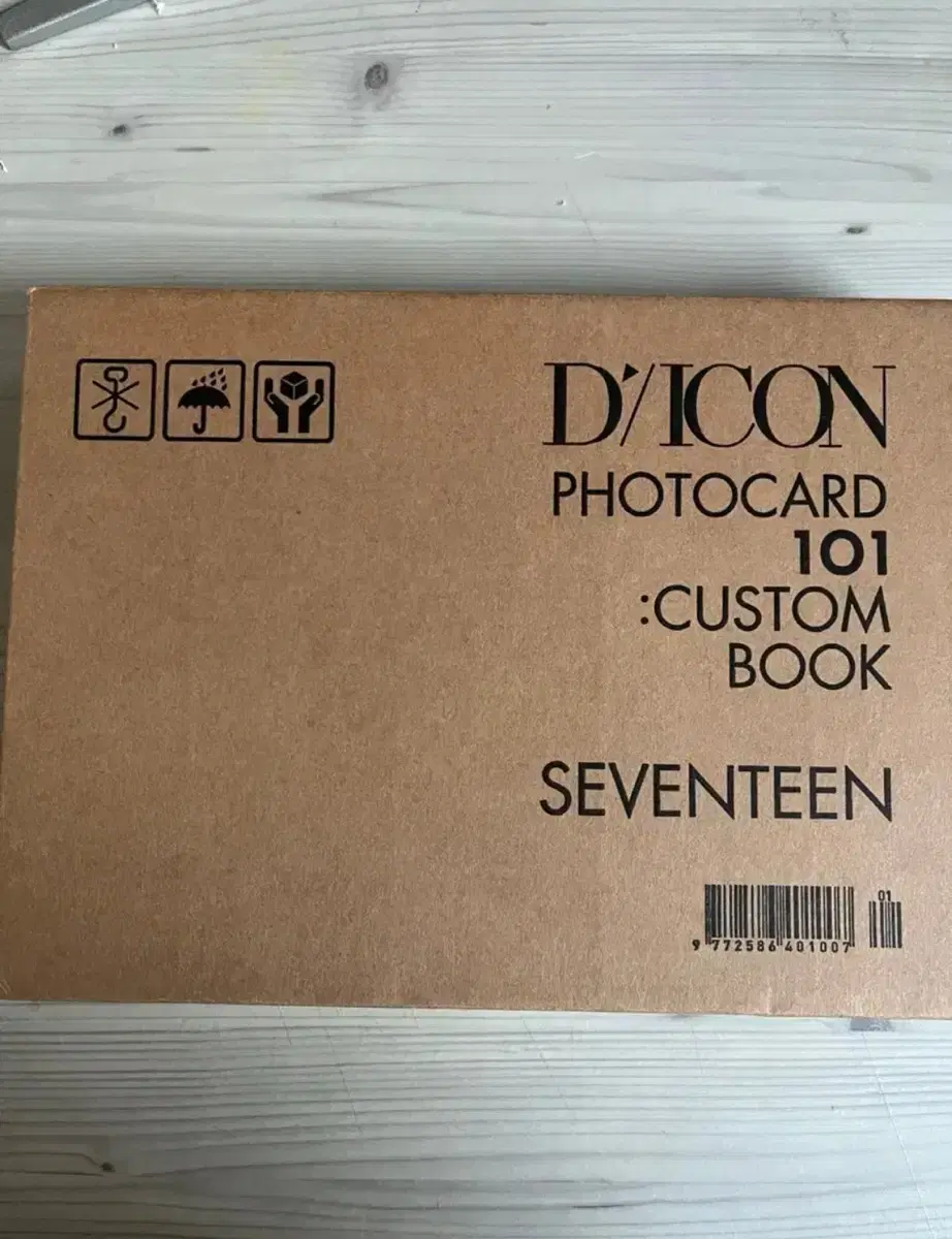 Quick sale, huge덤)))) Seventeen Dicon!