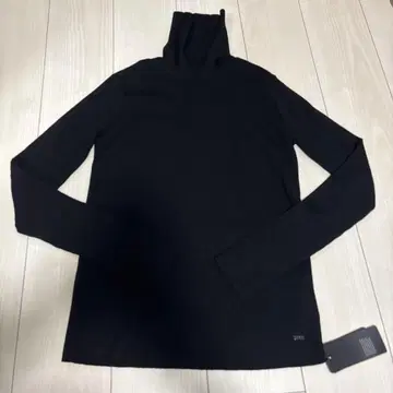 A|X 아르마니 익스체인지 니트