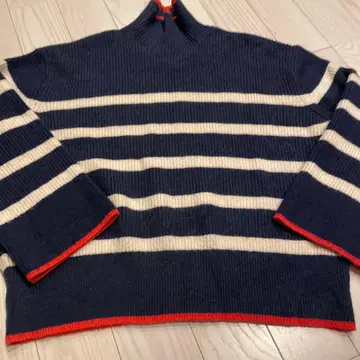 ZARA 하이넥 스웨터