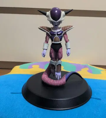 드래곤볼 하이퀄리티 DX 피규어 VOL.4 프리저 제1형태