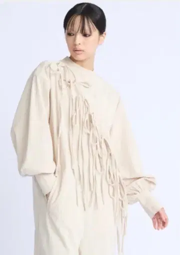 미사용 새상품 PERNA 리본 올인원 블랙