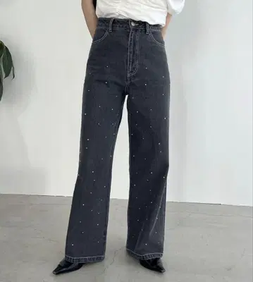 비쥬 장식 다크 그레이 스트레이트 데님