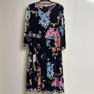 레오나르 최근 컨디션 최상 원피스 42