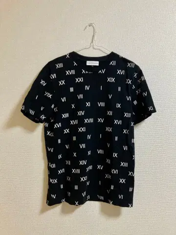 고샤 루브친스키 블랙 T GOSHA RUBCHINSKIY