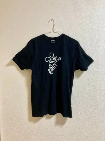 IGNORED PRAYERS x JERRY HSU 블랙 티셔츠