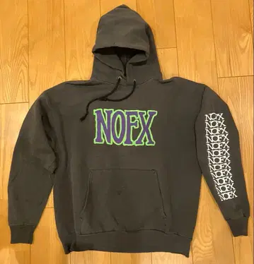 NOFX 후드티 사이즈 XL 포켓에 얼룩 있음 구제 의류 빈티지