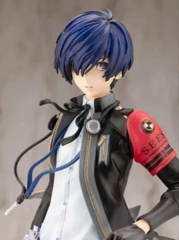페르소나 3 리로드 주인공 피규어