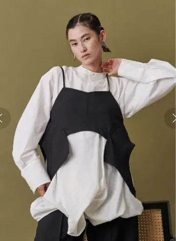 UN3D. CURVE BALLOON SH