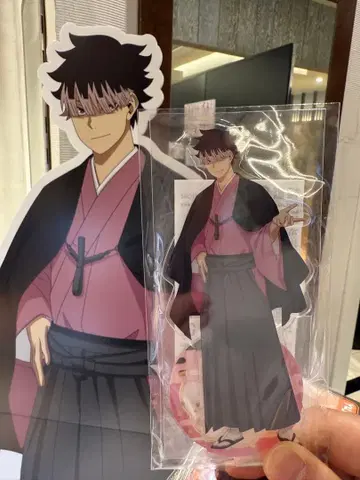 괴수 8호 나루미 겐 아크릴 스탠드 기모노